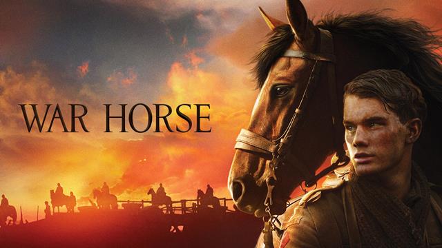 Savaş Atı - War Horse Yılı: 2011 - ABD Süre: 146 Dakika Tür: Dram, Savaş Yönetmen: Steven Spielberg Oyuncular: Benedict Cumberbatch, David Thewlis, Toby Kebbell, Emily Watson, Tom Hiddleston iMDB Puanı: 7,2/10 Konusu: Birinci Dünya Savaşı yıllarında İngiltere kırsalında Joey adlı bir at ile onu evcilleştirip eğiten Albert arasında büyük bir sevgi bağı oluşur. Ancak savaş nedeniyle birbirlerinden ayrı düşerler. Farklı bir at olan Joey, savaş boyunca pek çok farklı insanın hayatına girerek, yaşamları değiştirmeye devam edecektir.