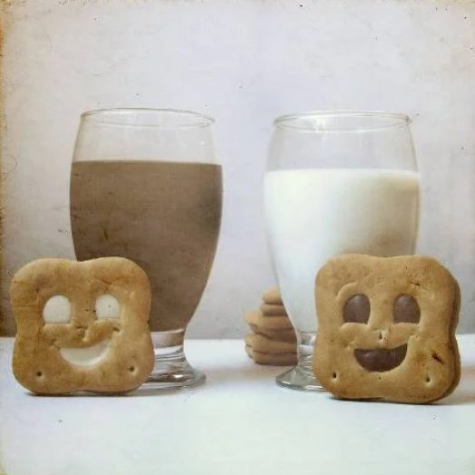 "Ne ben benim ne sen sensin ne de sen bensin... Hem ben benim hem sen sensin hem sen bensin." Mevlana