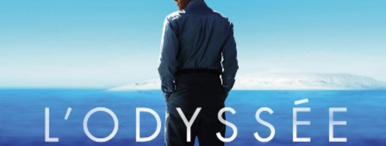 Yılı: 2016 - Fransa Süre: 122 Dakika Tür: Biyografi, Macera Yönetmen: Jérôme Salle Oyuncular: Lambert Wilson, Pierre Niney, Audrey Tautou, Laurent Lucas, Martin Loizillon IMDb Puanı: 6.7/10 Konusu: Jacques Cousteau (Lambert Wilson) eşi ve iki oğluyla birlikte farklı bir hayat sürmektedir. Cousteau, denizlerin altındaki dünyayı keşfetmeyi arzulayan ve bu amaçla ailesini de bu hayalinin peşinden sürükleyen mucit ve maceraperest bir denizcidir. Calypso adlı eski bir gemiyi alarak yeni bir dünyayı keşfe çıkan ve tüm bunları belgeselleriyle insanlarla paylaşan Cousteae dünya çapında bir üne kavuşacaktır... Filmde ünlü deniz kaşifi ve belgeselci Jacques-Yves Cousteau'nun, özel ve iş yaşamındaki ilham veren serüveni anlatılıyor.